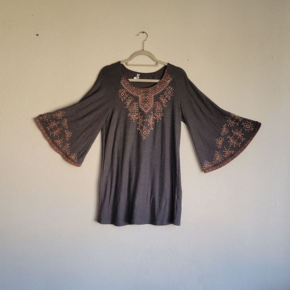 Mollorello round neck embroidered blause size Small color gray and orange - Picture 3 of 13